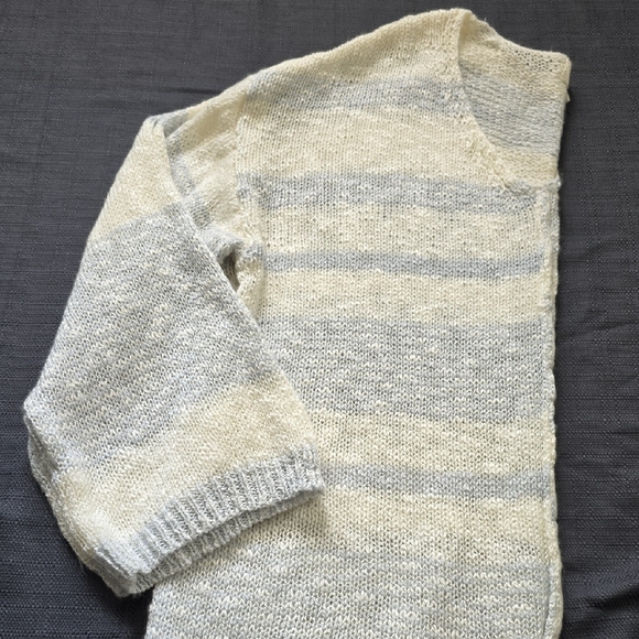 BKE Black and Cream Knit Sweater - Picture 10 of 12